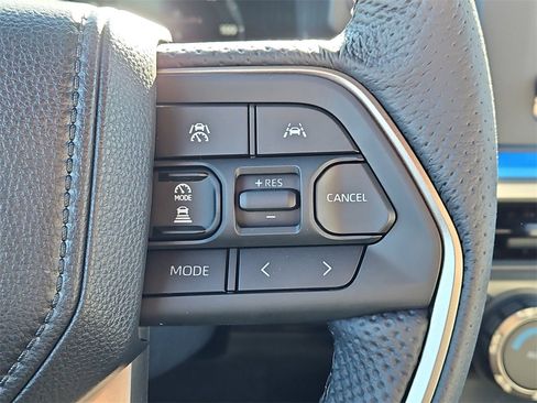 New 2025 Toyota Tacoma TRD Off-Road image 17