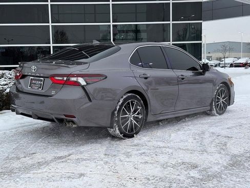 Used 2024 Toyota Camry SE w/ Cold Weather Package image 3