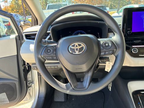 New 2026 Toyota Corolla LE image 19