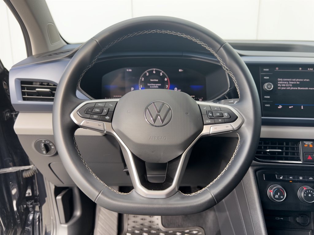 Used 2022 Volkswagen Taos SE FWD image 10