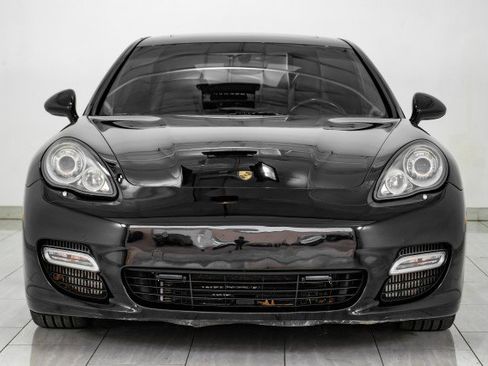 Used 2010 Porsche Panamera Turbo image 3