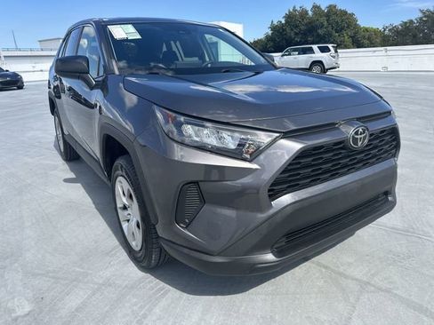 Used 2022 Toyota RAV4 LE image 35