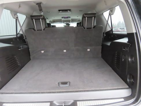 Used 2015 GMC Yukon XL Denali w/ Enhanced Security Package image 31