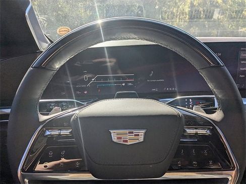 New 2025 Cadillac Escalade Sport Platinum w/ LPO, Floor Liner Package image 30