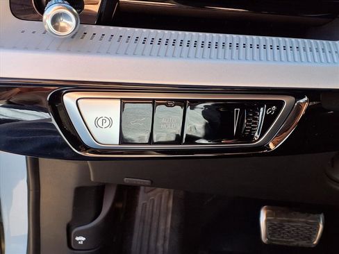 New 2026 Cadillac Optiq Sport 1 image 17