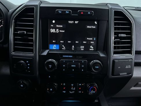 Used 2018 Ford F150 XLT w/ Equipment Group 302A Luxury AWD/4WD image 21