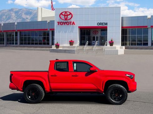 New 2026 Toyota Tacoma SR5 AWD/4WD image 3