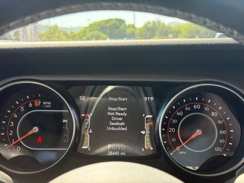 Used 2020 Jeep Gladiator Sport w/ Quick Order Package 24S AWD/4WD image 21