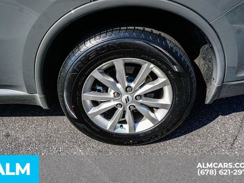 Used 2025 Dodge Durango GT RWD image 17