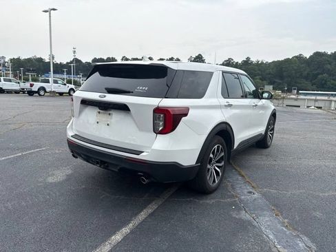 Used 2022 Ford Explorer ST-Line w/ Class IV Trailer Tow Package RWD image 4
