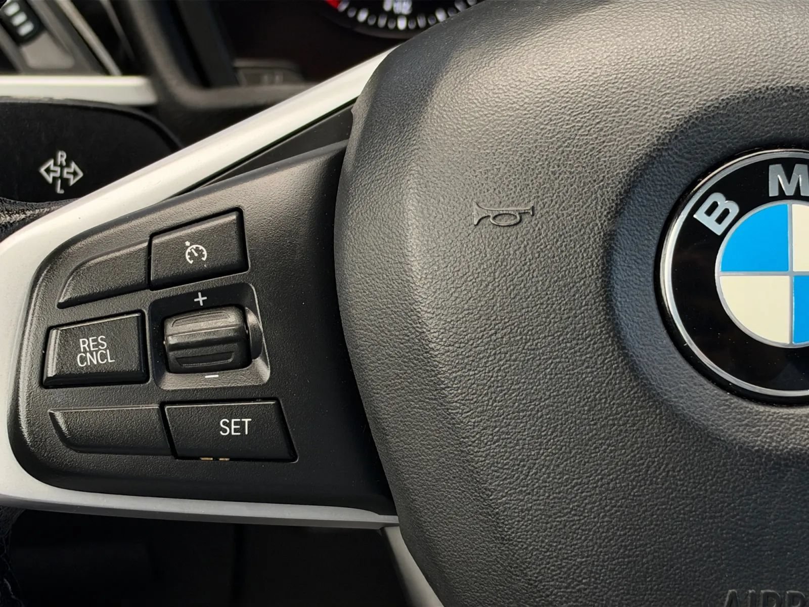 Used 2019 BMW X1 sDrive28i w/ Convenience Package FWD image 28