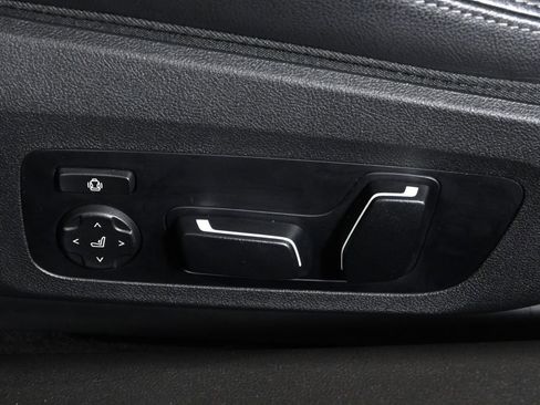 Used 2024 BMW M2 w/ Lighting Package image 29