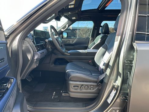 New 2026 INFINITI QX80 SPORT image 9