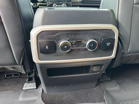 Used 2023 Ford Expedition Limited RWD image 23