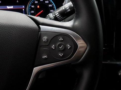 Used 2023 Chevrolet Traverse LT image 29