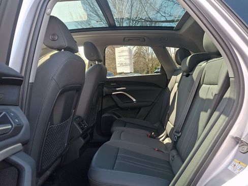 Certified 2025 Audi Q5 Premium Plus w/ Premium Plus AWD/4WD image 10