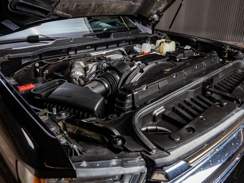 Used 2022 Chevrolet Silverado 3500 High Country w/ LPO, Hitch Package image 40