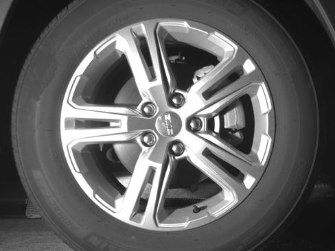 Used 2024 GMC Terrain SLE FWD image 18