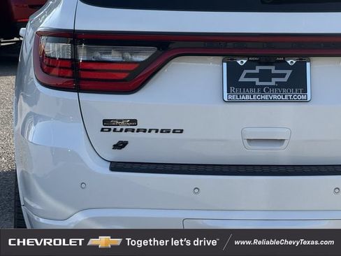 Used 2023 Dodge Durango GT AWD/4WD image 9