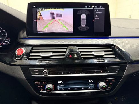 Used 2023 BMW M5 image 26