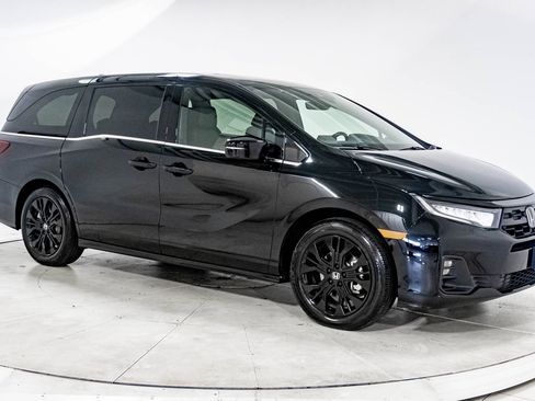 New 2025 Honda Odyssey Sport-L image 13
