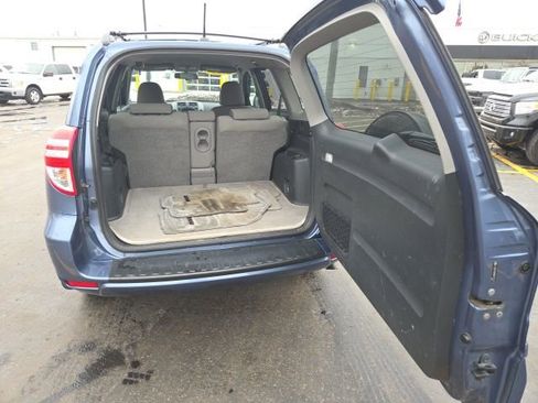 Used 2011 Toyota RAV4 4WD w/ Base L4 Extra Value Pkg image 22