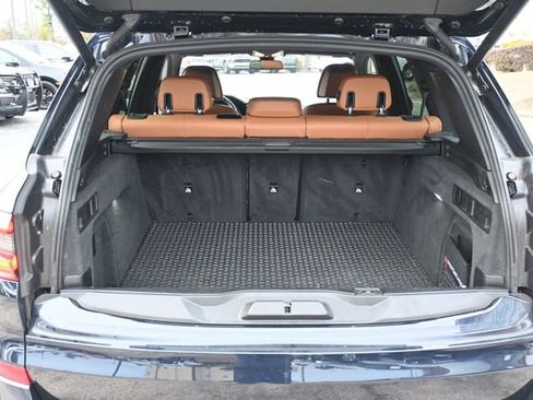 Used 2021 BMW X5 M50i w/ Dynamic Handling Package image 23