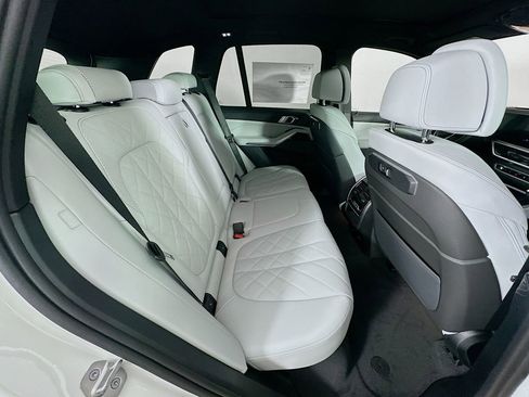 New 2026 BMW X5 xDrive40i w/ Climate Comfort Package image 35