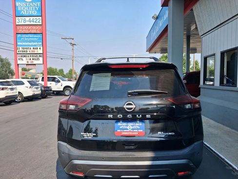 Used 2023 Nissan Rogue SL w/ SL Premium Package AWD/4WD image 5