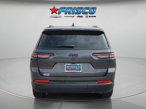 New 2025 Jeep Grand Cherokee L Altitude RWD image 4