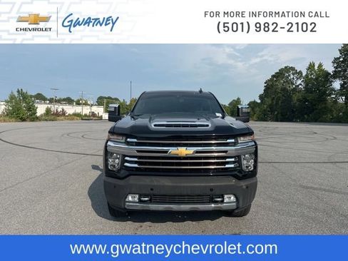 Used 2022 Chevrolet Silverado 2500 High Country image 2