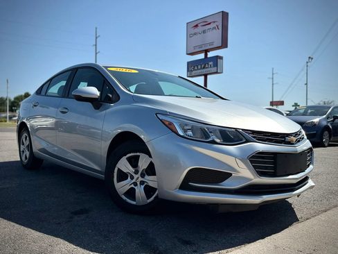Used 2016 Chevrolet Cruze LS FWD image 1