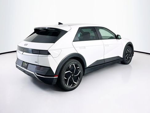 Used 2024 Hyundai Ioniq 5 SEL image 9