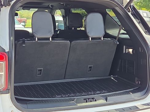 Used 2022 Ford Explorer ST w/ Equipment Group 401A AWD/4WD image 9