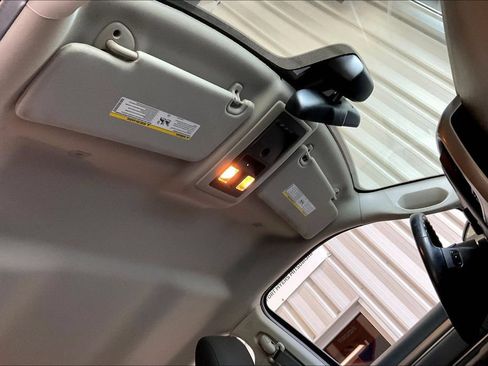 Used 2019 RAM 1500 Warlock AWD/4WD image 12