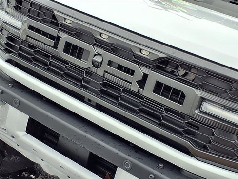 Used 2024 Ford Bronco Raptor w/ Interior Carbon Fiber Pack 6 image 31