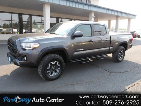Used 2019 Toyota Tacoma TRD Off-Road AWD/4WD image 1