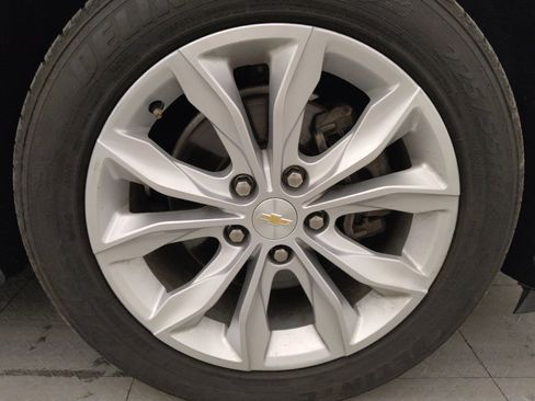 Used 2023 Chevrolet Malibu LT FWD image 31