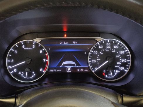 Used 2022 Nissan Sentra SV FWD image 23