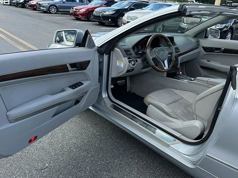 Used 2013 Mercedes-Benz E 350 Cabriolet w/ Premium 1 Pkg image 35