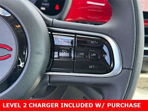 New 2024 FIAT 500 e (RED) image 19