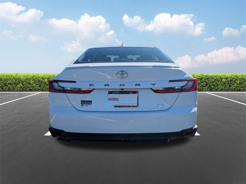 New 2026 Toyota Camry SE w/ Convenience Package image 5