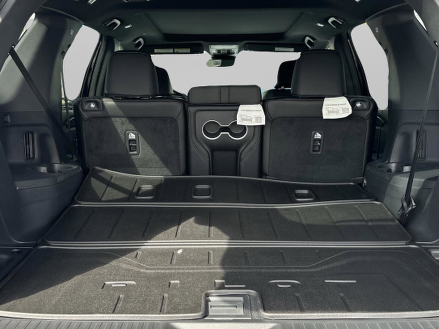 New 2026 Honda Pilot Black Edition image 37