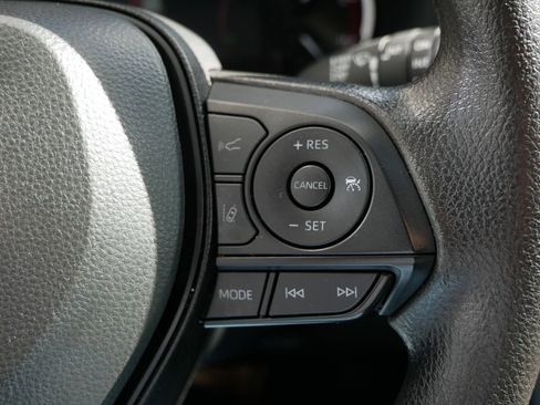 Certified 2025 Toyota RAV4 XLE AWD/4WD image 26