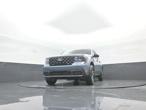 New 2026 Ford Maverick XLT w/ XLT Luxury Package image 24