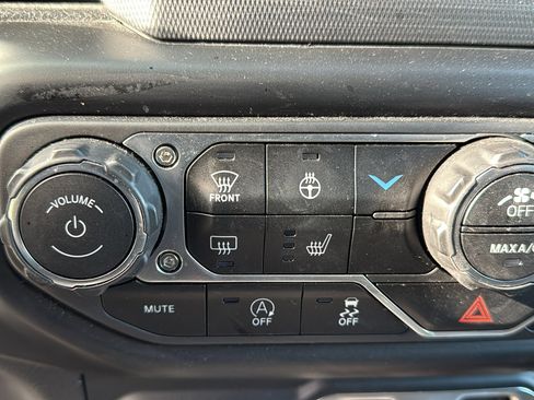 Certified 2022 Jeep Wrangler Unlimited Sport image 20