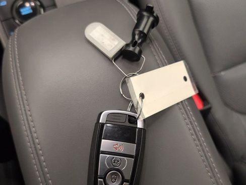 Used 2025 Ford Bronco Sport Badlands image 40