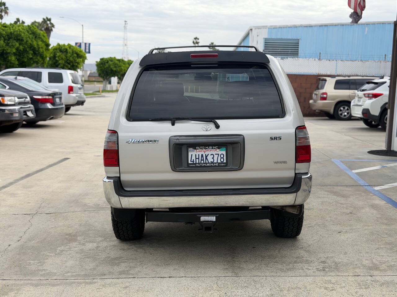 Used 1999 Toyota 4Runner SR5 RWD image 9