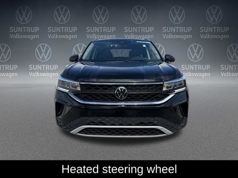 Used 2024 Volkswagen Taos SE image 10