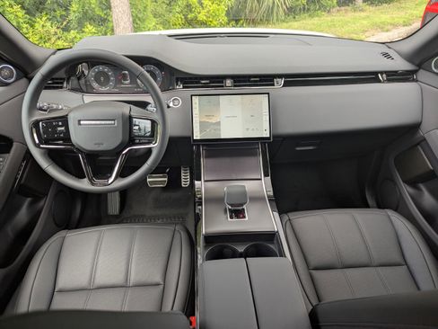 New 2026 Land Rover Range Rover Evoque Dynamic SE image 14